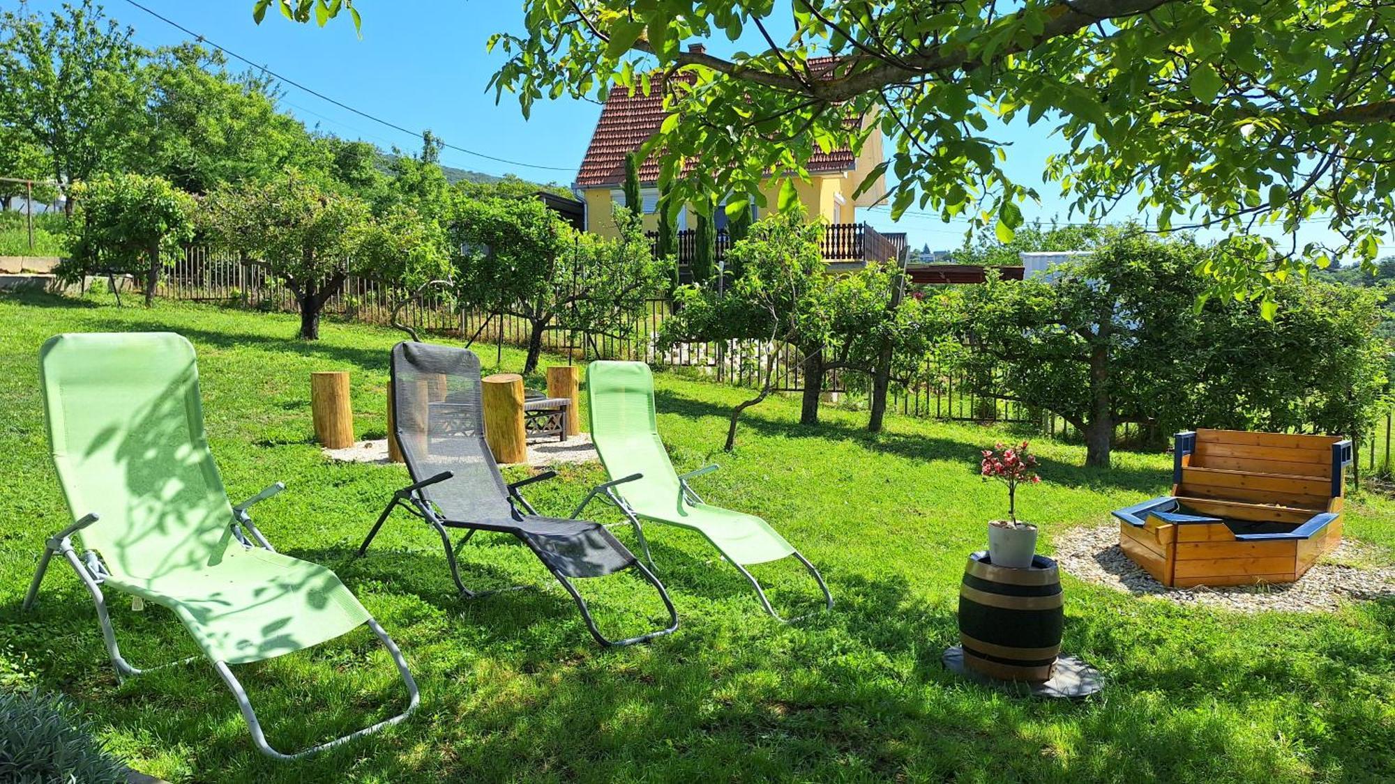 Hillside Cottage Pecs Ngoại thất bức ảnh